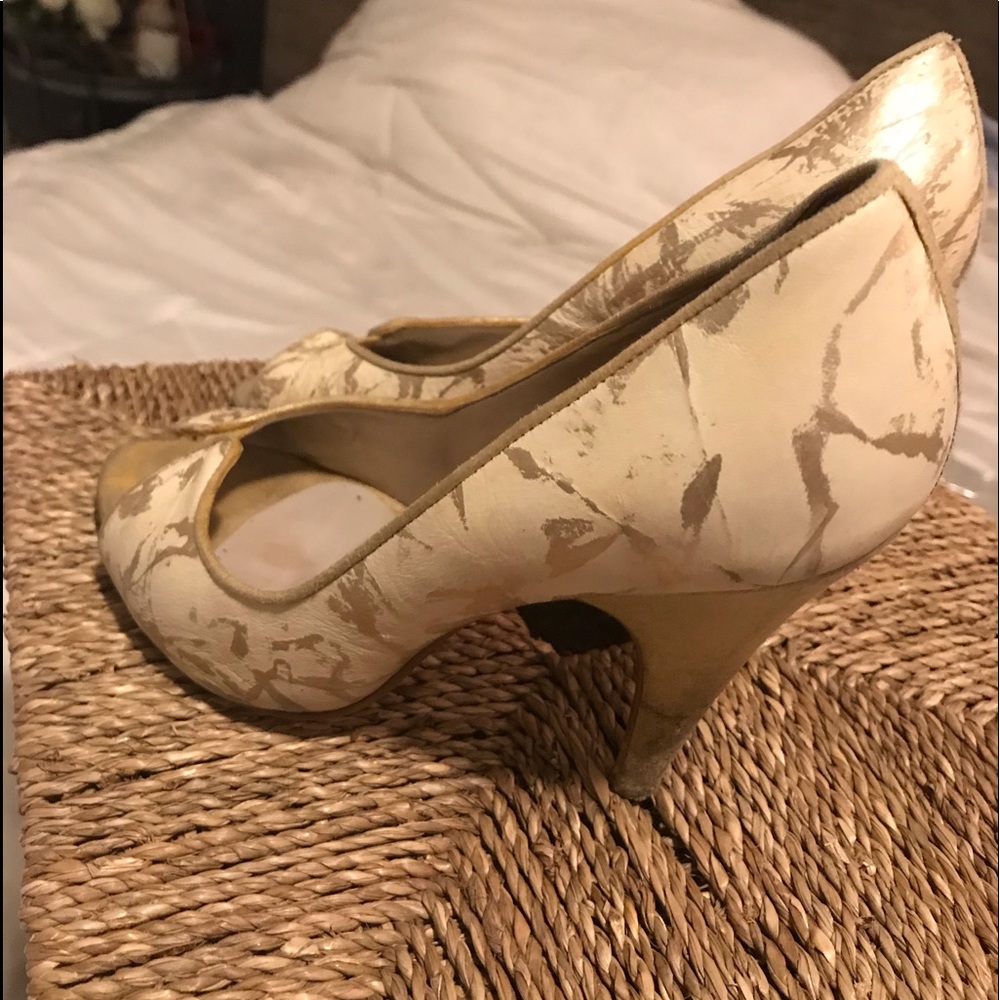 Carlos Santana heels